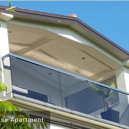 Apartamento Penthouse Jacuzzi & Pool Apartmants