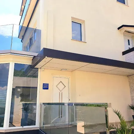 Penthouse Jacuzzi & Pool Apartmants Opatija