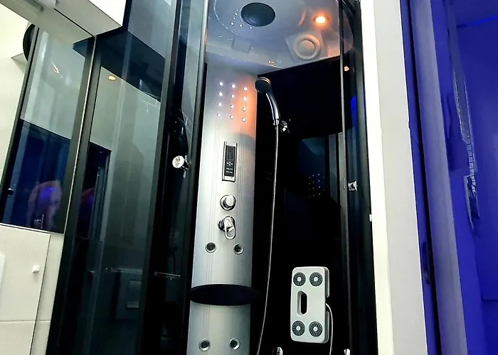 Penthouse Jacuzzi & Pool Luxury