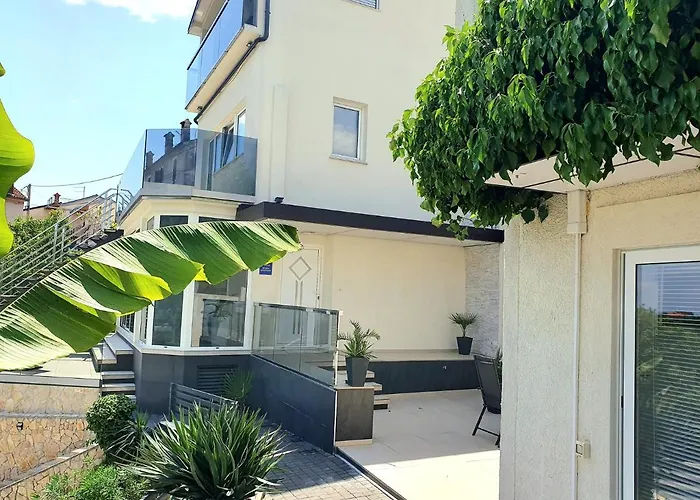 Penthouse Jacuzzi & Pool Luxury * Opatija