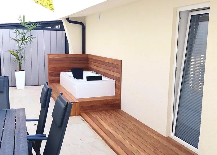 Penthouse Jacuzzi & Pool Luxury * 오파티아