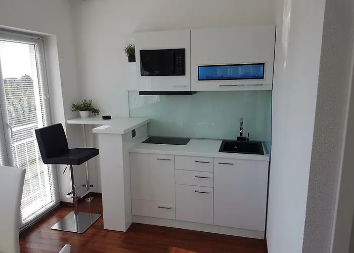 Penthouse Jacuzzi & Pool Luxury Апартаменти