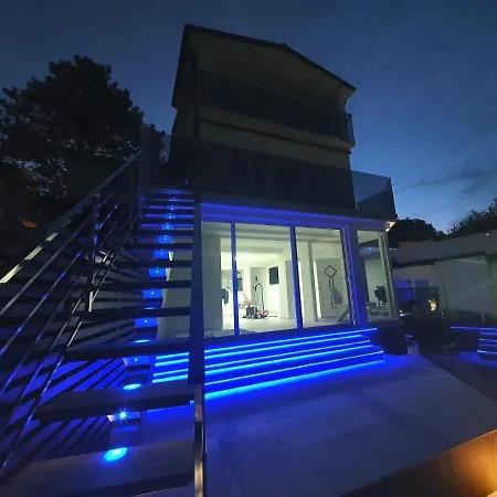 Penthouse Jacuzzi & Pool Luxury Apartment Opatija