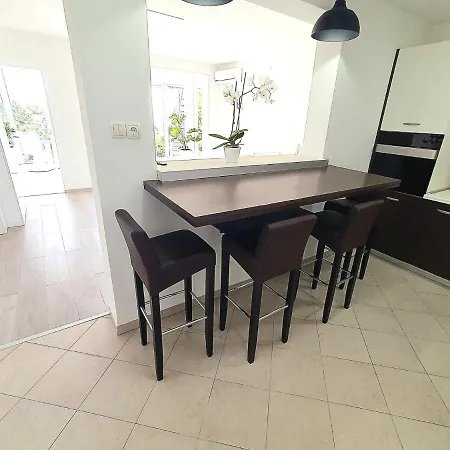 Penthouse Jacuzzi & Pool Luxury