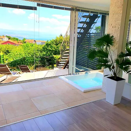 Апартаменты Penthouse Jacuzzi & Pool Luxury Опатия