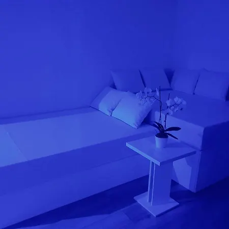 Penthouse Jacuzzi & Pool Luxury דירה