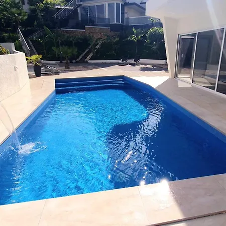 דירה Penthouse Jacuzzi & Pool Luxury *