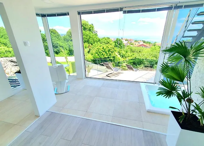 Apartment Penthouse Jacuzzi & Pool Luxury Opatija