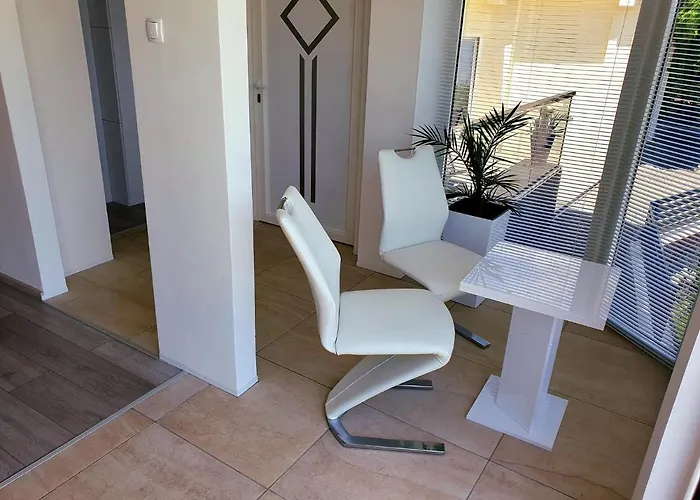 Penthouse Jacuzzi & Pool Luxury