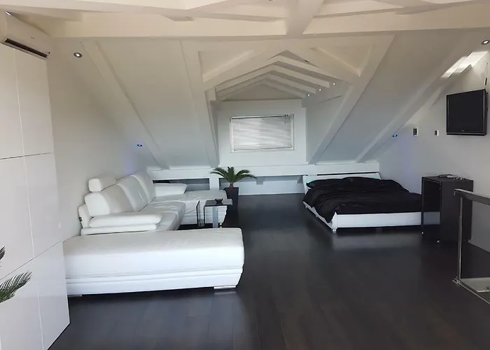 Penthouse Jacuzzi & Pool Luxury Lejlighed Opatija