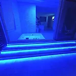 Apartman Penthouse Jacuzzi & Pool Luxury